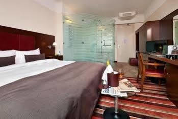 Best Western Plus Grand Winston Рейсвейк Экстерьер фото